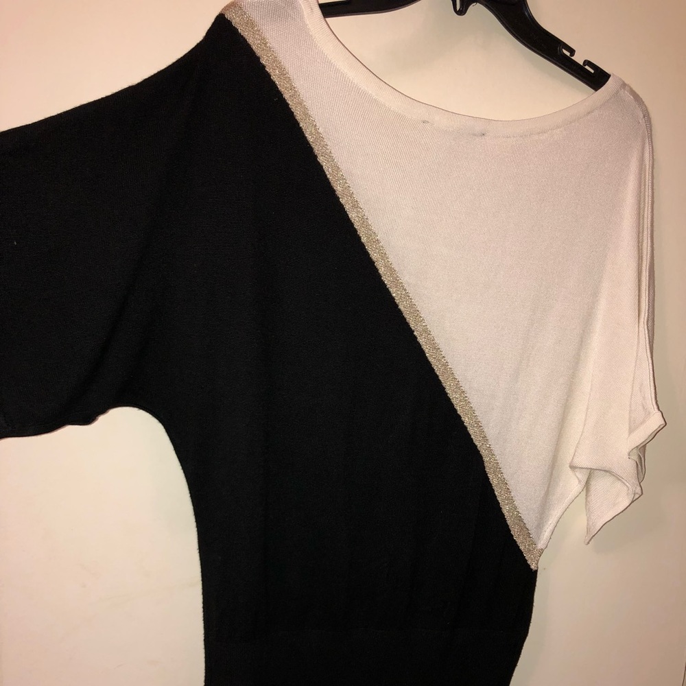 White House black market shirt